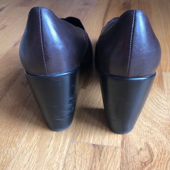 Dansko Brown Comfortable Heels - Picture 3 of 6